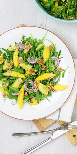 Salade d’avocat, mangue et feta